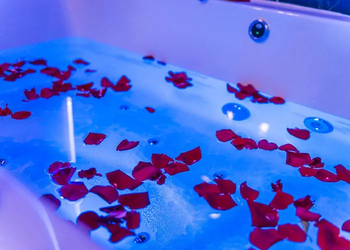 Sawrey Serviced شقة