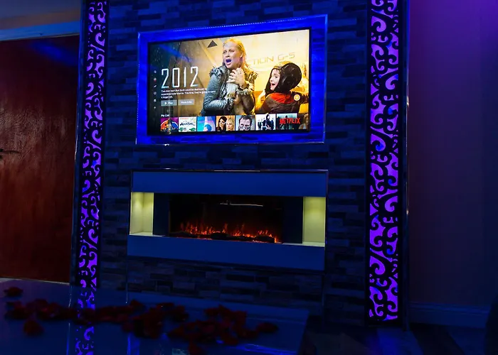 Sawrey Serviced شقة