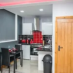 Sawrey Serviced Apartamento *
